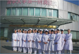  崔玉嬌：曾任清華大學(xué)附屬醫(yī)院護(hù)理部助理，現(xiàn)在新加坡工作（圖